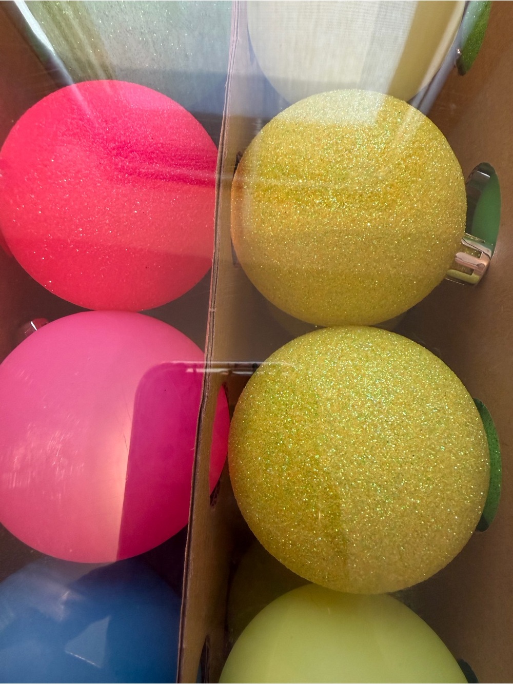 100 Party Ornaments - Pink, Green, Yellow, Blue, Sparkle - Picture 6 of 8
